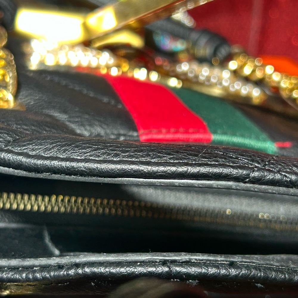 Alba Black Webbing & Bee Quilted Crossbody 18” x 11” x 5” NWT - Picture 9 of 15